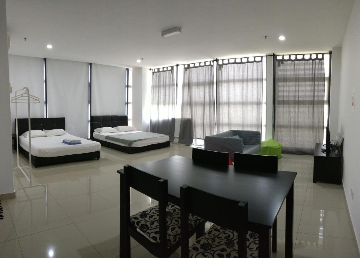 Pj5 Soho By Wsy Apartment Petaling Jaya Bagian luar foto