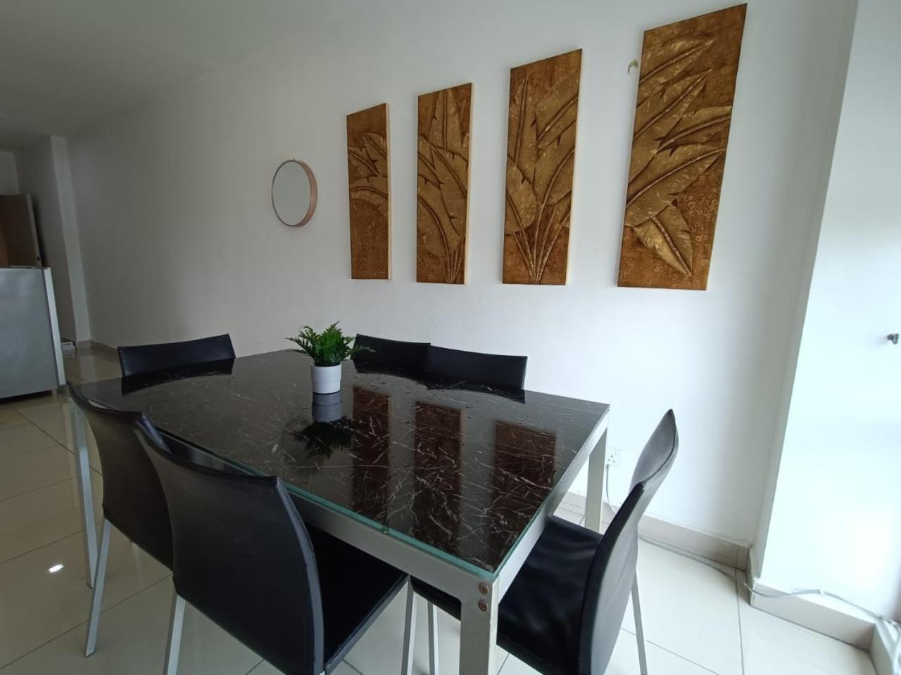 Pj5 Soho By Wsy Apartment Petaling Jaya Bagian luar foto
