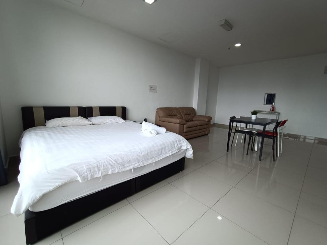 Pj5 Soho By Wsy Apartment Petaling Jaya Bagian luar foto